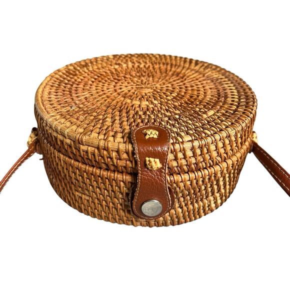 Round Rattan Straw Bag Wicker Purse Crossbody Faux Leather Strap Boho - Picture 6 of 12